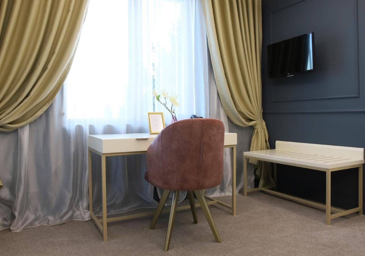 Monte Vedetta Otel Sliven Dış mekan fotoğraf