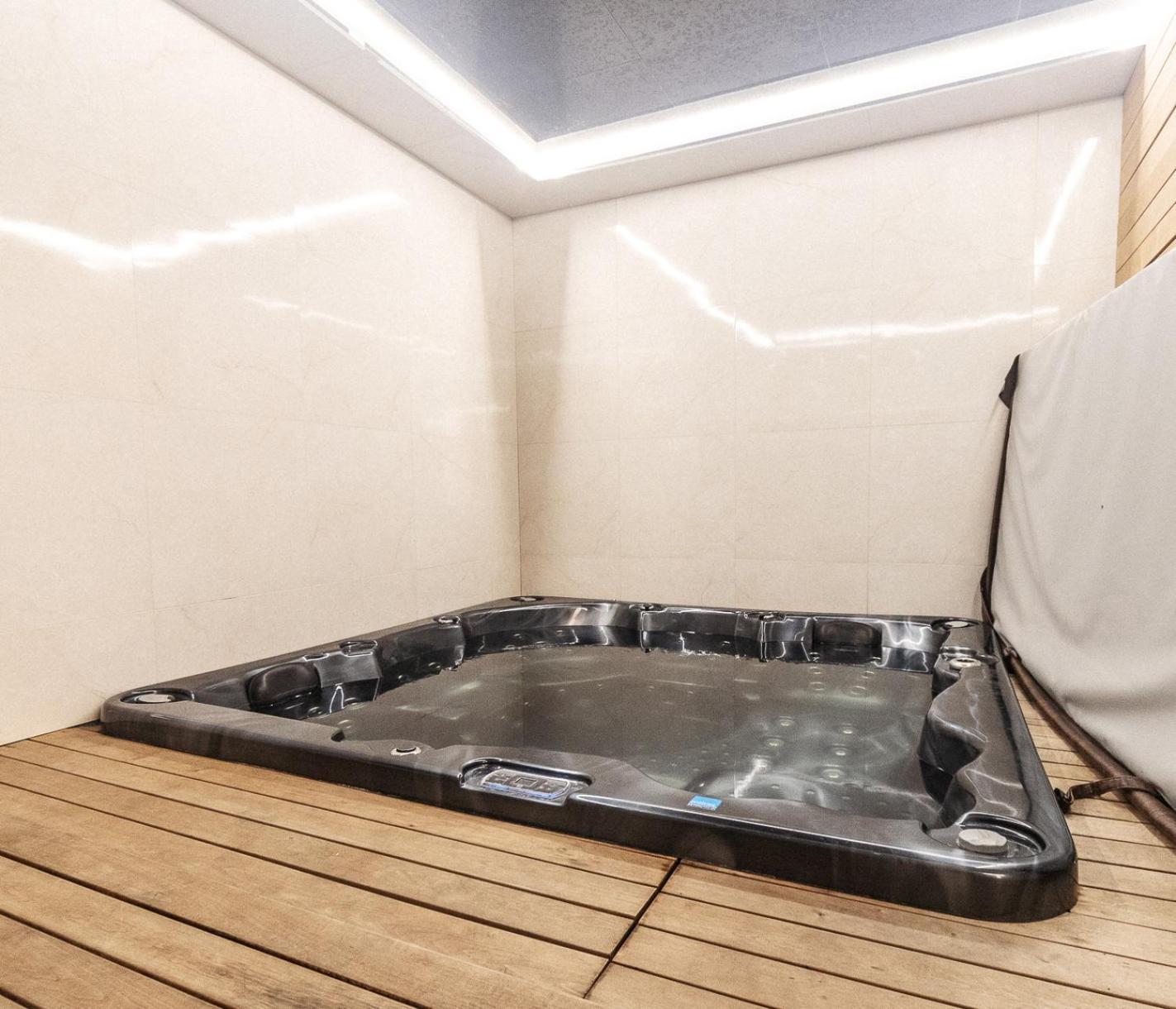 Monte Vedetta Otel Sliven Dış mekan fotoğraf