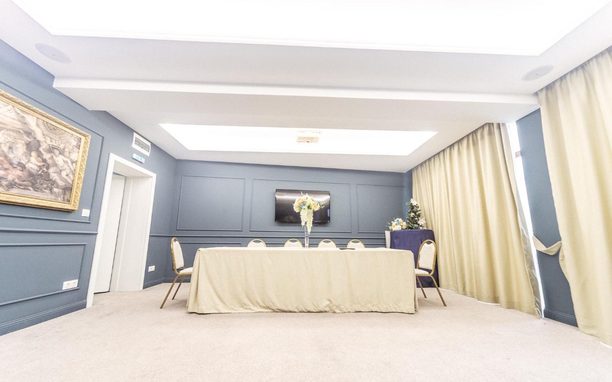 Monte Vedetta Otel Sliven Dış mekan fotoğraf