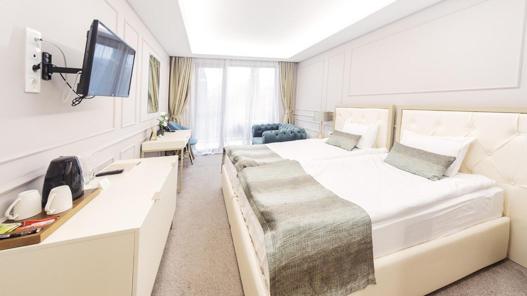 Monte Vedetta Otel Sliven Dış mekan fotoğraf